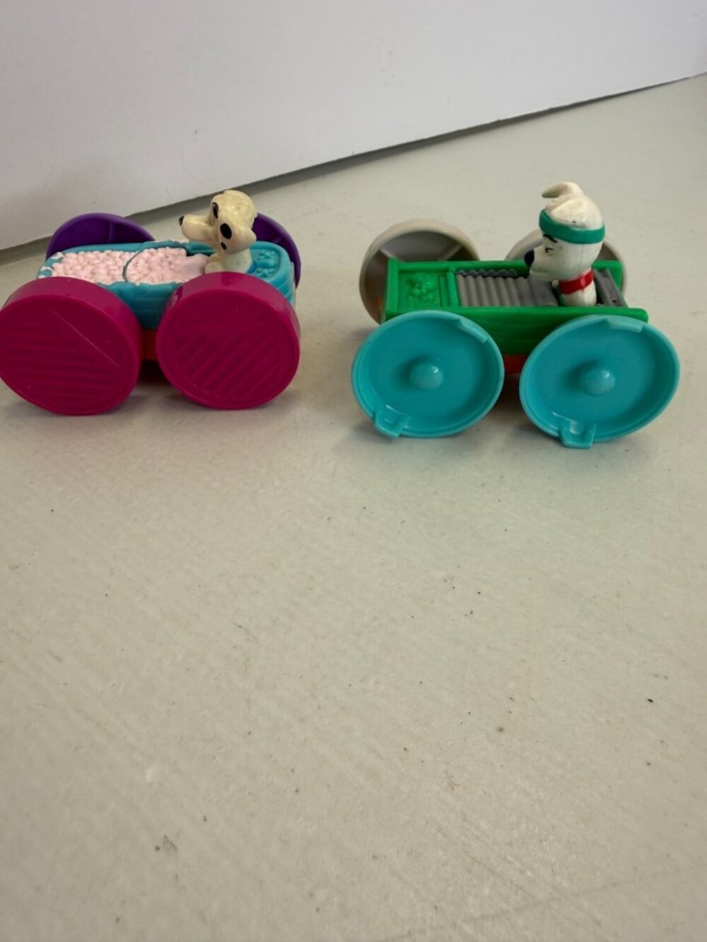 McDonalds Disney 101 Dalmations Flip Cars  1996 Two Sided Cars Lot of 2 - Picture 4 of 5